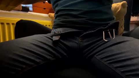 Fred Eric Smitherton online show from February 10, 4:04 pm