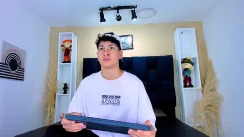 samu online show from September 23, 11:37 am