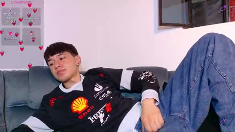 Mr Daren online show from October 7, 5:20 pm