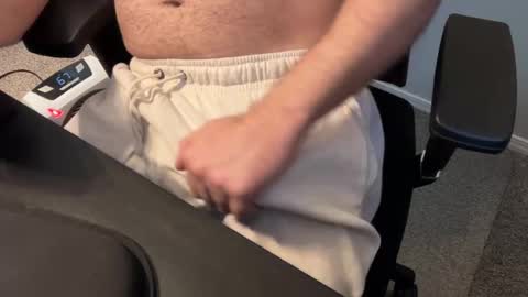 Tell me what to do online show from February 14, 7:16 pm