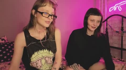 Sin and Skin online show from April 6, 5:58 pm