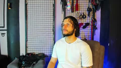 Clio  Tadeo online show from February 25, 11:54 am