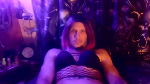 Tintilizing Excitement online show from October 29, 7:21 am