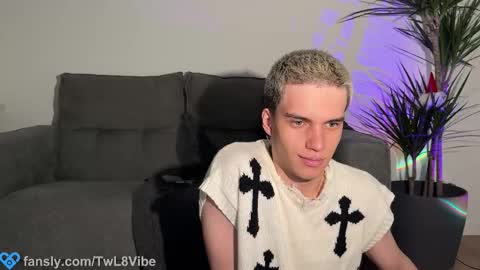 Molly and Nick online show from February 20, 4:42 pm