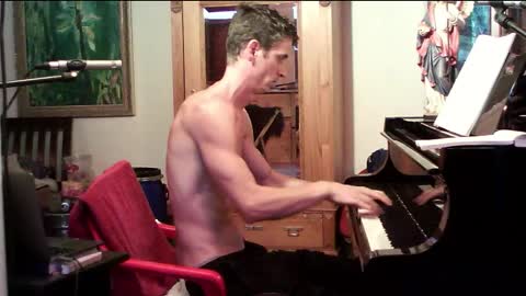 TobeBritta online show from February 26, 9:42 pm