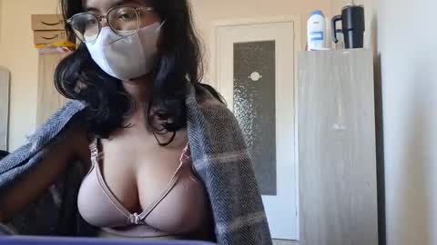 tyaca7748 online show from April 5, 1:52 pm