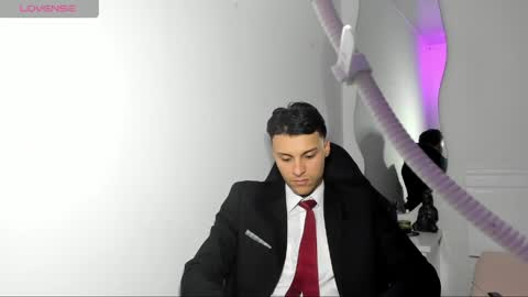 tyler_axel online show from March 29, 2:46 am