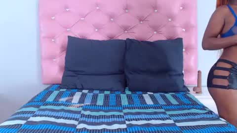 tyra_bangss online show from July 28, 3:08 pm
