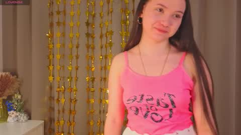 Emily online show from December 15, 11:17 am