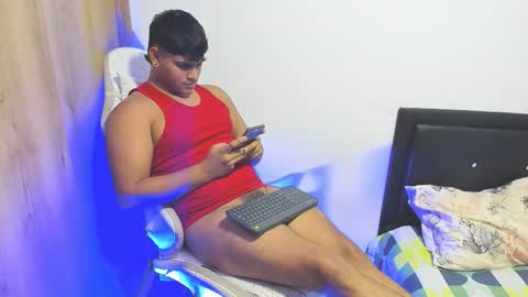 tyson_smithx online show from November 14, 10:55 pm