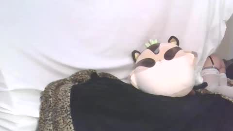 Azelia B online show from April 8, 11:02 am