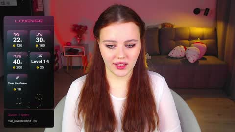 Alice online show from December 8, 4:28 pm