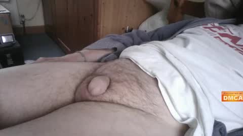 Hairy UK guy online show from January 7, 9:07 am