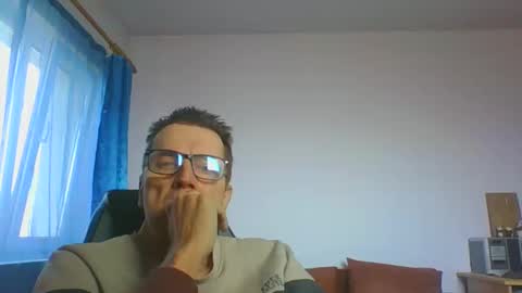 ulmeni4 online show from February 21, 10:17 am