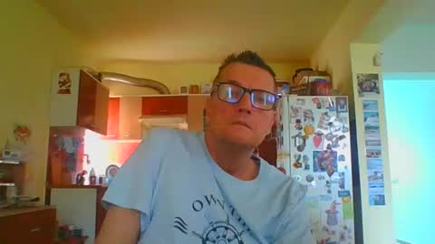 ulmeni4 online show from June 23, 7:38 am