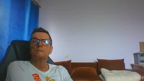 ulmeni4 online show from July 16, 11:13 am