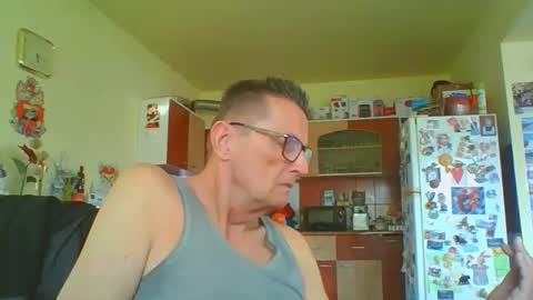 ulmeni7 online show from March 23, 3:17 pm