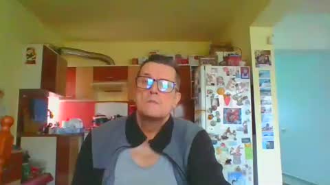 ulmeni7 online show from December 21, 12:00 pm