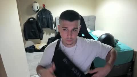 hi im mike tyson -  online show from June 26, 5:29 pm
