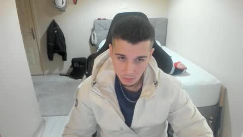 hi im mike tyson -  online show from October 30, 8:42 pm