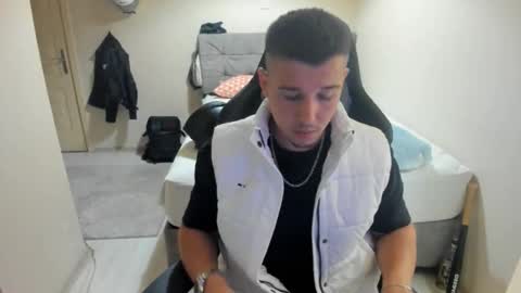 hi im mike tyson -  online show from September 26, 7:22 pm