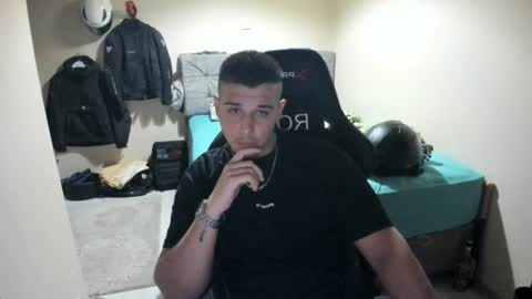 hi im mike tyson -  online show from July 10, 6:56 pm