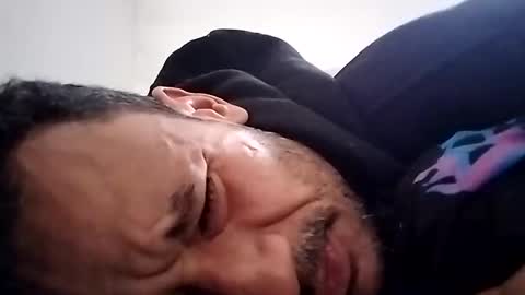 umzukaumtuga online show from December 14, 11:29 am