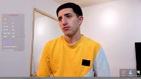 un_sluttyy online show from February 3, 11:14 am