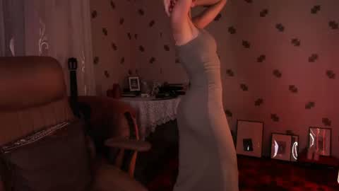 unaericaabistrong online show from July 3, 7:51 pm