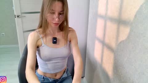 unarks online show from February 25, 3:09 pm