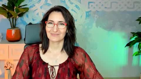 UnaTera online show from October 18, 5:55 am