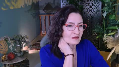 UnaTera online show from December 14, 5:24 am