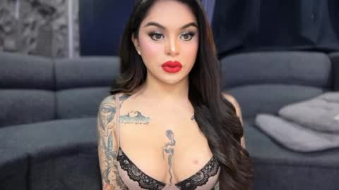 Lady tan online show from April 23, 10:44 pm