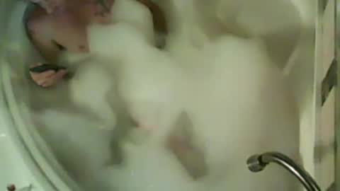 uncut4urbutt online show from September 10, 11:55 am