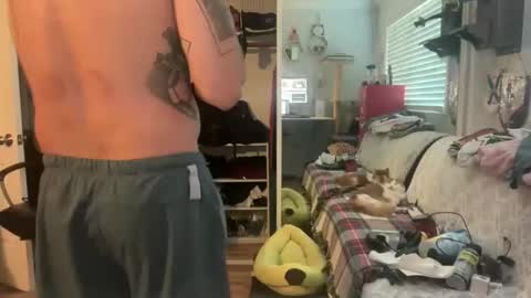 uncutbeard129840 online show from October 17, 11:42 pm