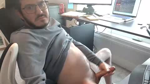 uncutcanadian1 online show from October 27, 4:07 pm