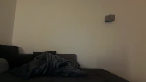 Snapshot of uncutedaustria chatting on October 2, 11:03 pm Tom online show from October 2, 11:03 pm