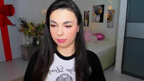 Patricia online show from March 3, 7:07 pm