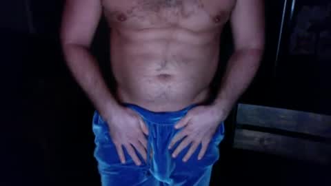 universalstudihoes online show from December 14, 10:34 am