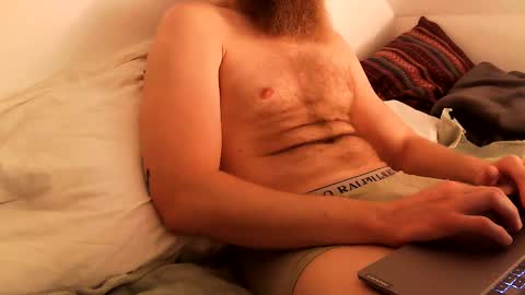 unknownbeard89 online show from January 25, 12:47 pm