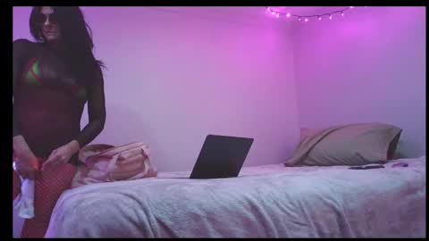 upallnight3654 online show from May 13, 1:37 am
