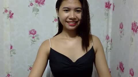 Snapshot of ur_akiradesu chatting on December 7, 2:08 pm akira online show from December 7, 2:08 pm