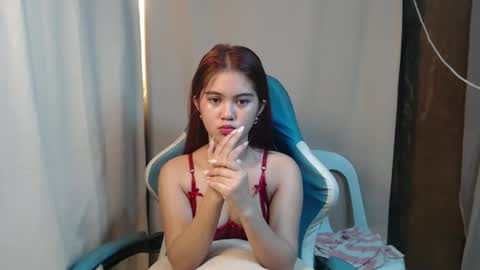 ur_prettyangel online show from March 5, 11:19 am