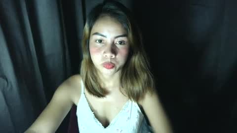 ur_sweetmika online show from June 20, 7:31 pm