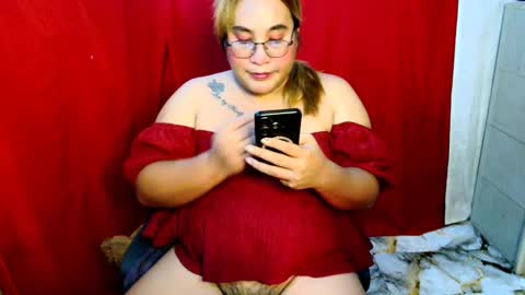 pretitit micole online show from December 16, 9:15 am