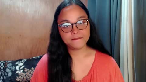 Snapshot of urasian_hotchix69 chatting on October 5, 12:08 am Lycah online show from October 5, 12:08 am