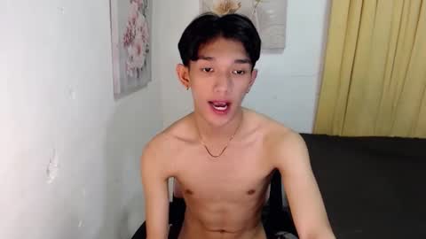 urasian_john20 online show from November 5, 6:59 am