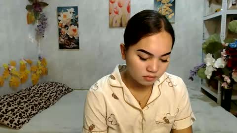 urasian_kat online show from June 7, 7:52 pm