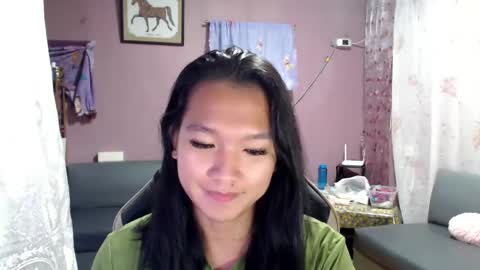 NEWRA  ALLISON online show from March 11, 11:26 pm