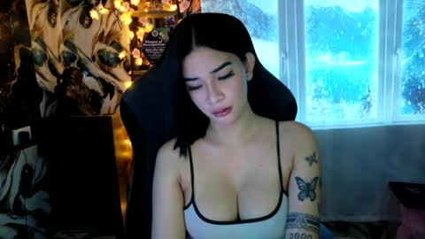 jess online show from June 22, 5:26 am